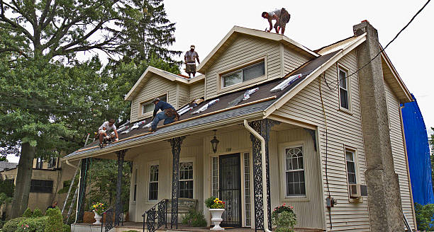 Quick and Trustworthy Emergency Roof Repair Services in Williamsburg, OH